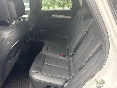 Used 2019 Audi SQ5 Prestige w/ Prestige Package AWD/4WD image 10
