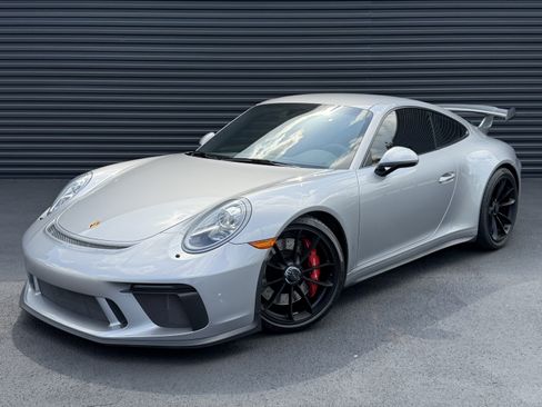 Certified 2019 Porsche 911 GT3 RWD image 1