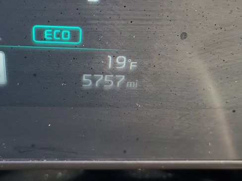 Used 2025 Kia Sportage X-Line image 23