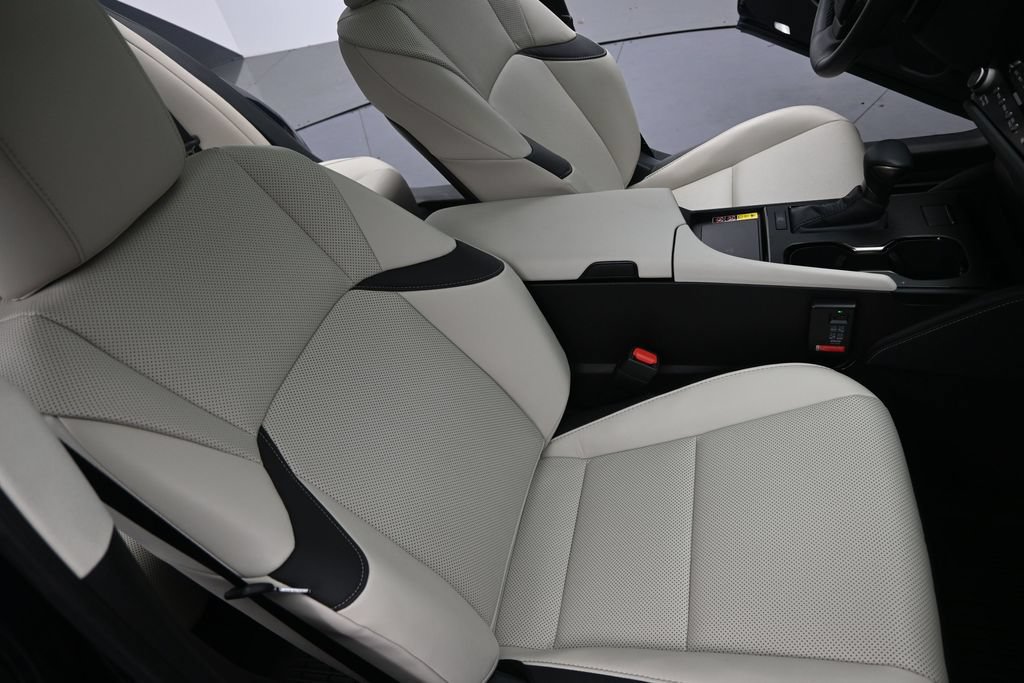 Used 2025 Lexus ES 350 w/ Premium Package FWD image 11