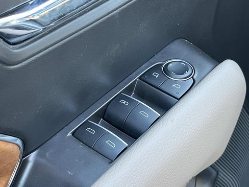 Used 2026 GMC Canyon Denali AWD/4WD image 27