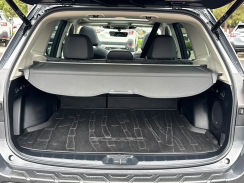 Certified 2022 Subaru Forester Limited w/ Popular Package #3 image 8