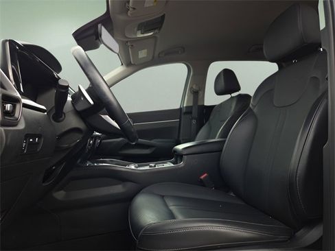 Used 2021 Kia Sorento S image 9