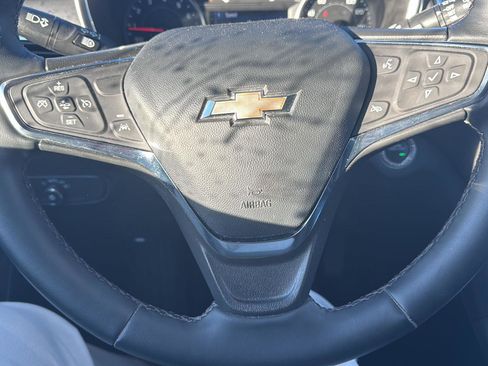 Used 2024 Chevrolet Equinox LT image 14