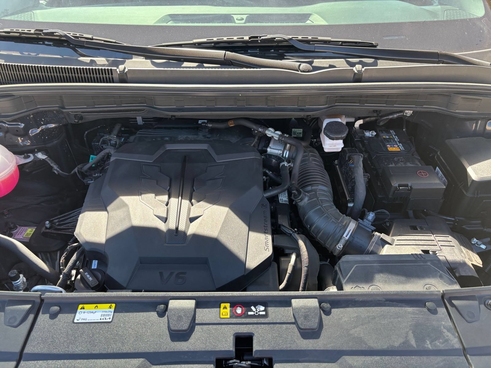 Used 2026 Kia Carnival FWD image 34