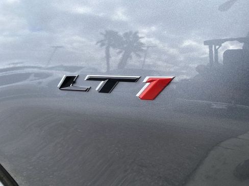 Used 2021 Chevrolet Camaro LT w/ Technology Package image 34