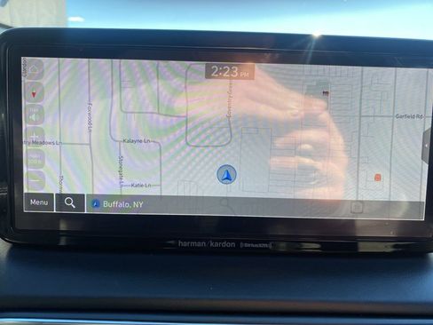 Used 2023 Hyundai Santa Fe Calligraphy image 9