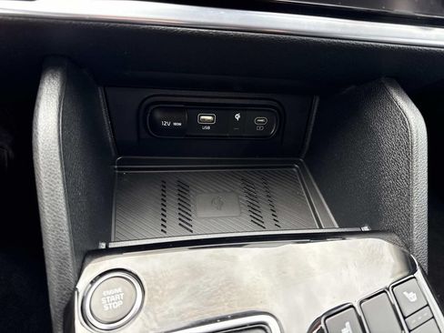 Used 2025 Kia Sportage EX FWD image 24