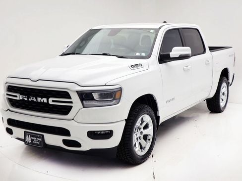 Used 2023 RAM 1500 Big Horn AWD/4WD image 2