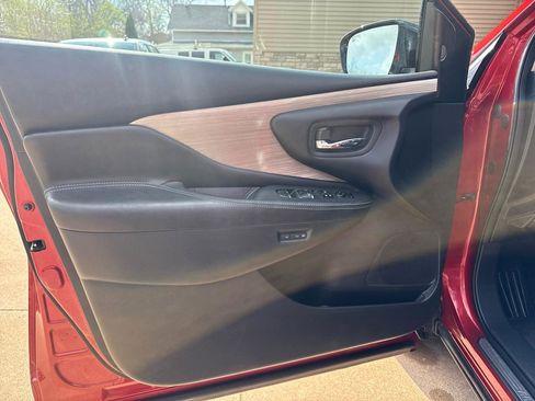 Used 2015 Nissan Murano SL w/ Cargo Package image 13