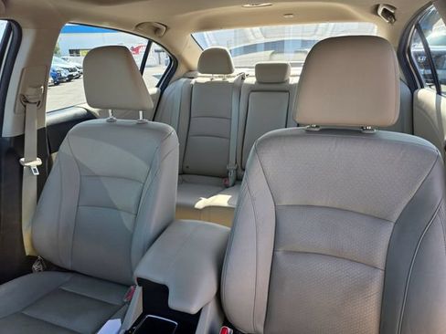 Used 2016 Honda Accord EX-L image 32