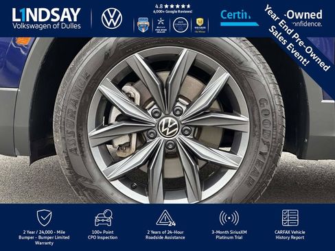 Certified 2022 Volkswagen Tiguan SE image 9