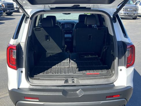 Used 2023 GMC Acadia AT4 w/ Trailering Package AWD/4WD image 8