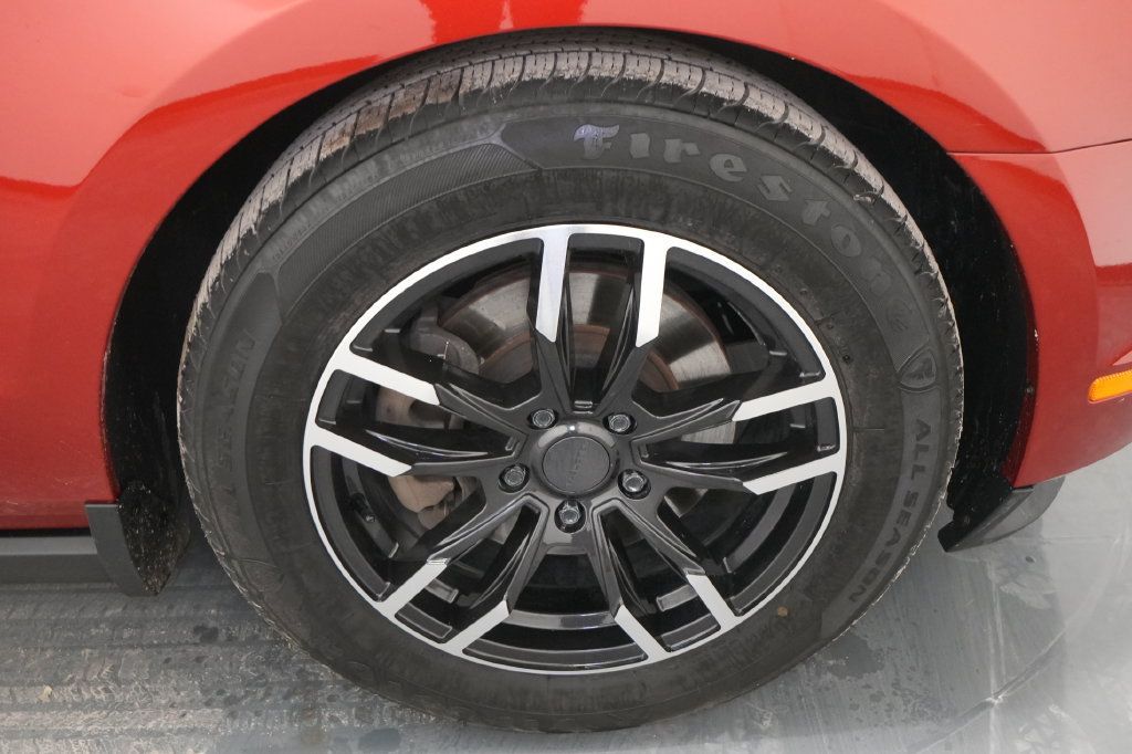Used 2012 Ford Mustang Premium RWD image 10