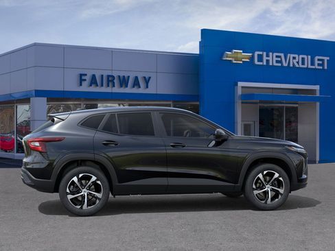 New 2026 Chevrolet Trax RS w/ Driver Confidence Package image 5