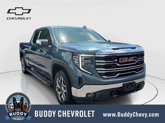 Used 2024 GMC Sierra 1500 SLT w/ SLT Premium Package AWD/4WD video 1