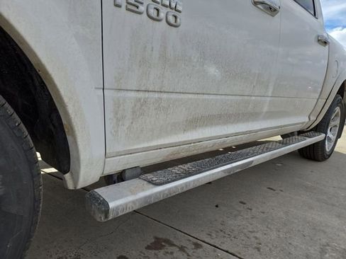 Used 2014 RAM 1500 Laramie w/ Convenience Group image 9