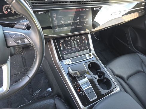 Used 2020 Audi Q8 Premium Plus w/ Premium Plus Package image 21