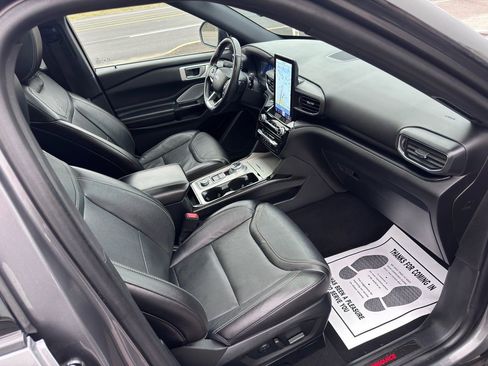 Used 2022 Ford Explorer ST w/ Equipment Group 401A image 31