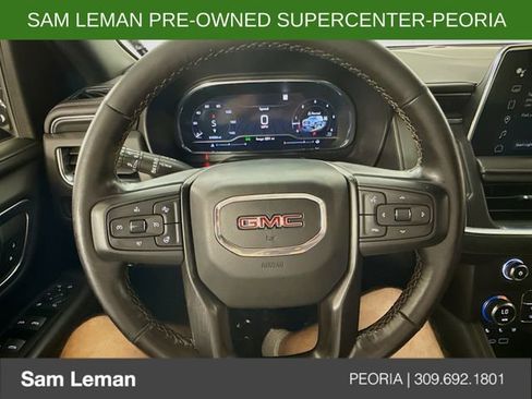 Used 2023 GMC Yukon AT4 w/ AT4 Premium Package AWD/4WD image 11