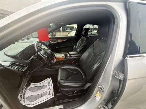Used 2016 Lincoln MKX Select w/ Select Plus Package AWD/4WD image 21