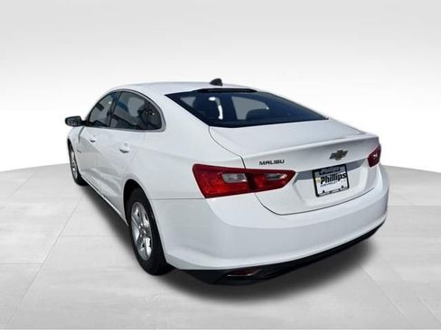 Used 2020 Chevrolet Malibu LS image 14