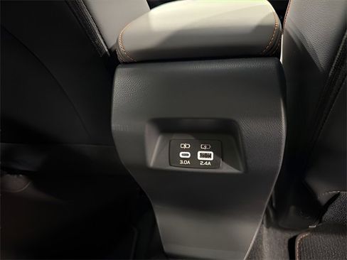 Certified 2025 Subaru Crosstrek 2.5i Limited w/ Popular Package #4A image 32