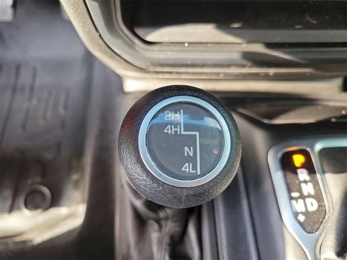 Used 2019 Jeep Wrangler Unlimited Sport S image 41