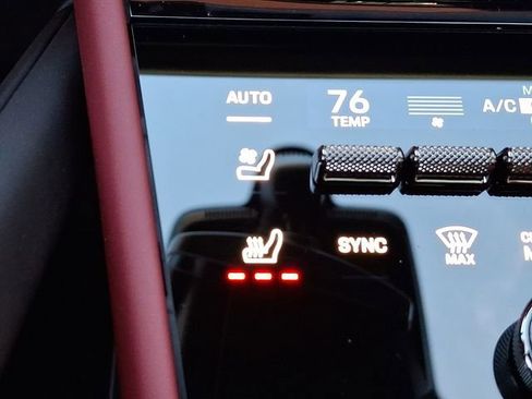 New 2026 Porsche Cayenne Turbo AWD/4WD image 22