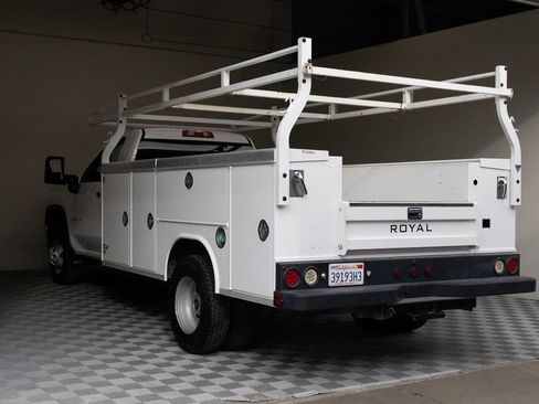Used 2021 Chevrolet Silverado 3500 W/T w/ WT Convenience Package RWD image 9