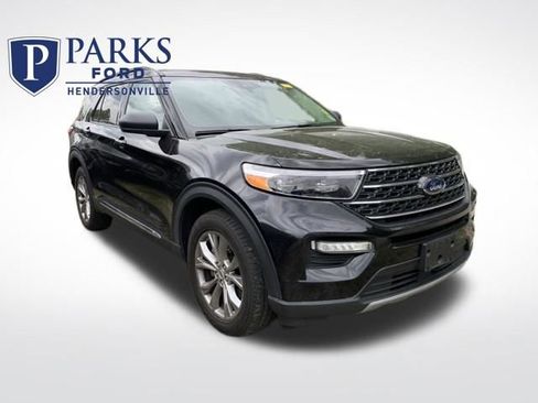 Certified 2023 Ford Explorer XLT w/ Equipment Group 202A AWD/4WD image 1