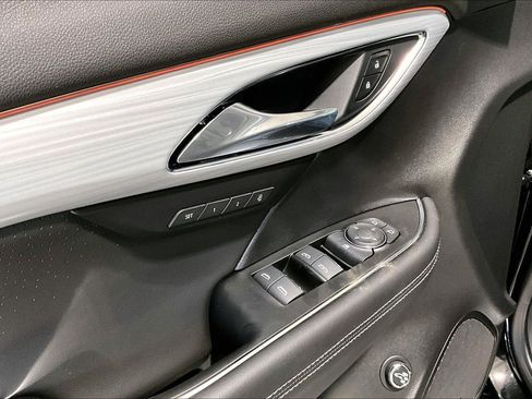 New 2026 Buick Envision Avenir AWD/4WD image 17