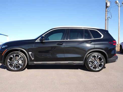 Used 2024 BMW X5 xDrive50e w/ Premium Package image 7