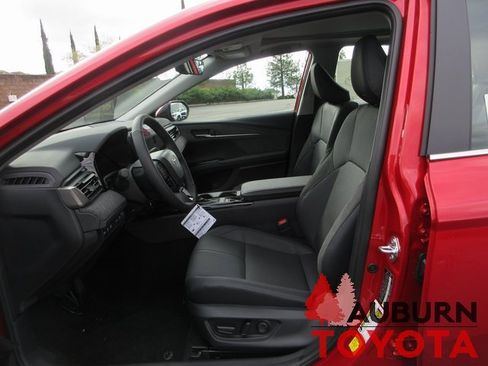 New 2026 Toyota Camry XLE image 7