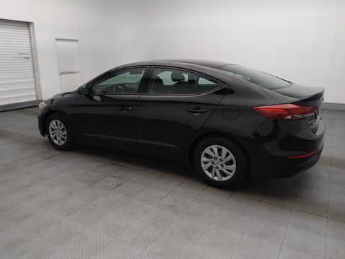 Used 2018 Hyundai Elantra SE FWD image 3