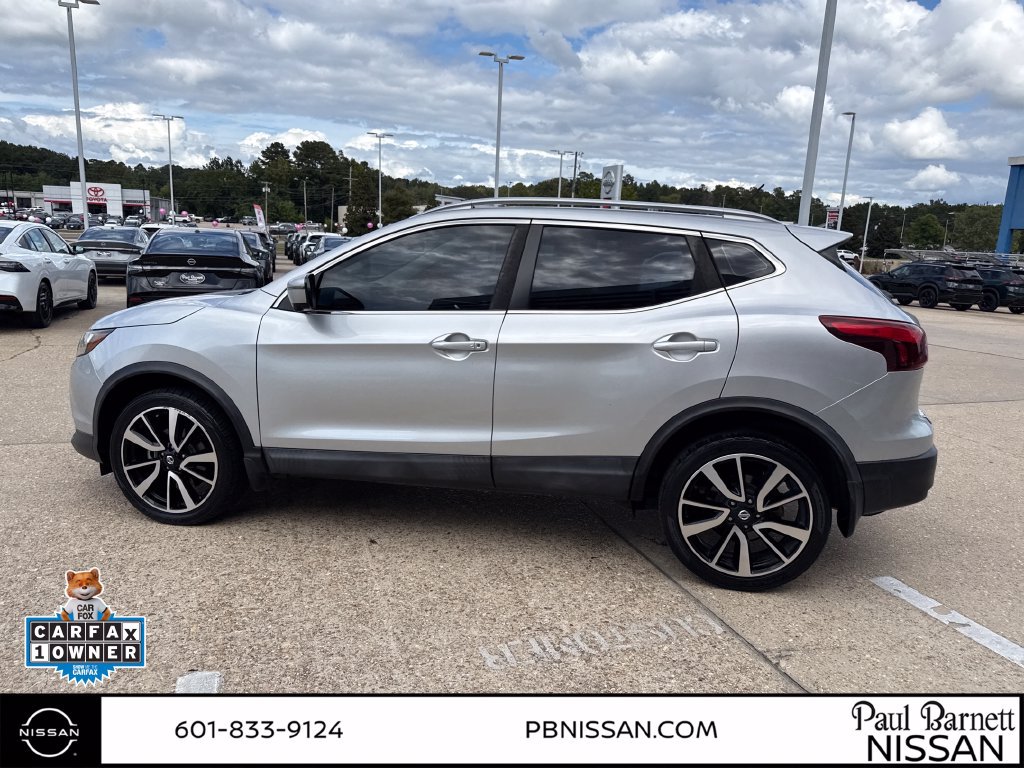 Used 2017 Nissan Rogue Sport SL FWD image 11