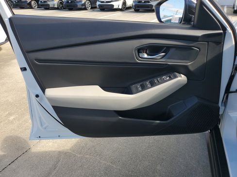New 2025 Honda Accord SE image 16