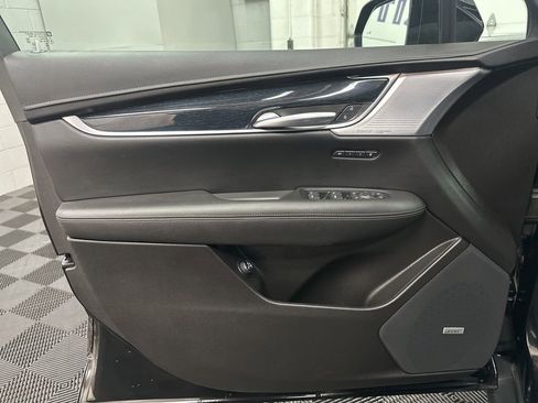 Used 2024 Cadillac XT5 Premium Luxury AWD/4WD image 17