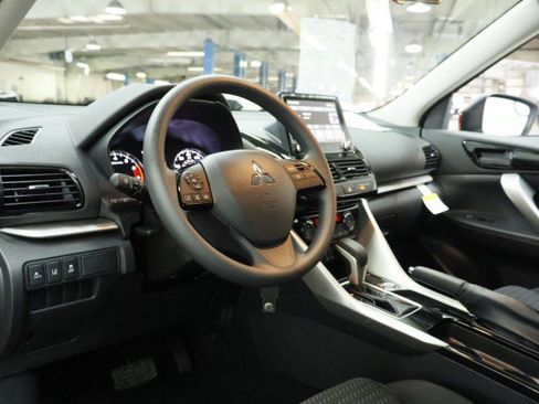 New 2026 Mitsubishi Eclipse Cross ES AWD/4WD image 5
