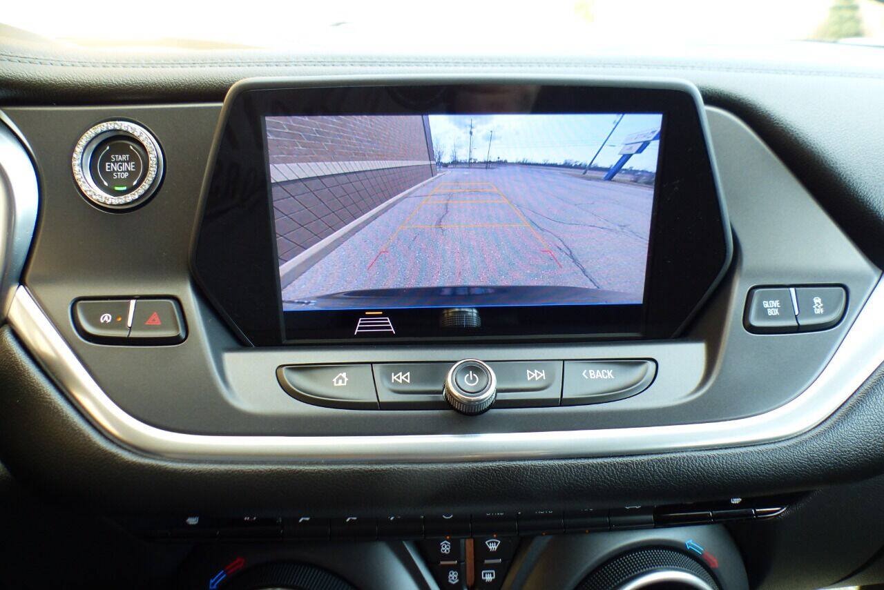 Used 2020 Chevrolet Blazer LT FWD image 48