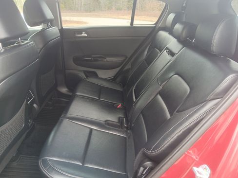 Used 2019 Kia Sportage EX w/ EX Premium Package image 16