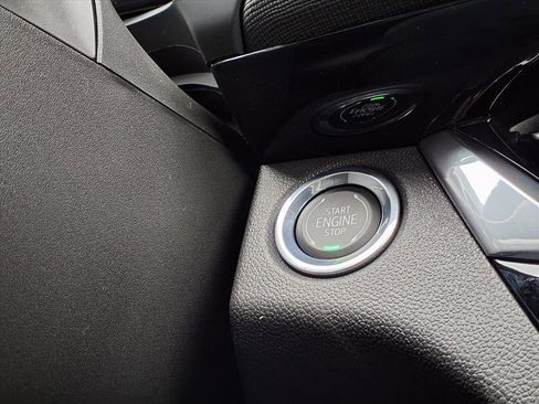 New 2026 Buick Envista Sport Touring image 7