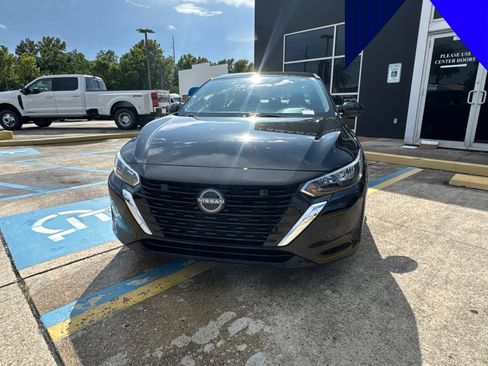 Used 2024 Nissan Sentra S FWD image 8
