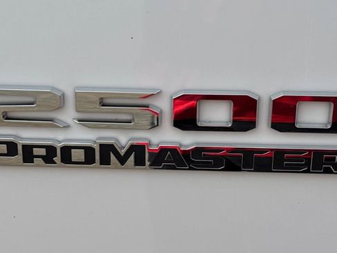 Used 2023 RAM ProMaster 2500 image 18