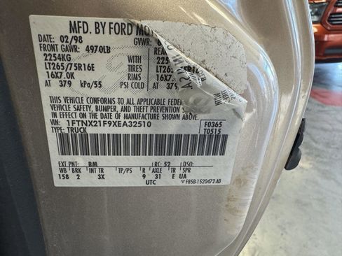 Used 1999 Ford F250 XLT image 29