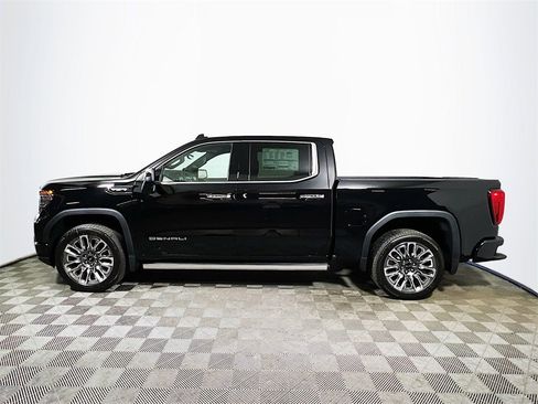 New 2026 GMC Sierra 1500 Denali Ultimate image 5