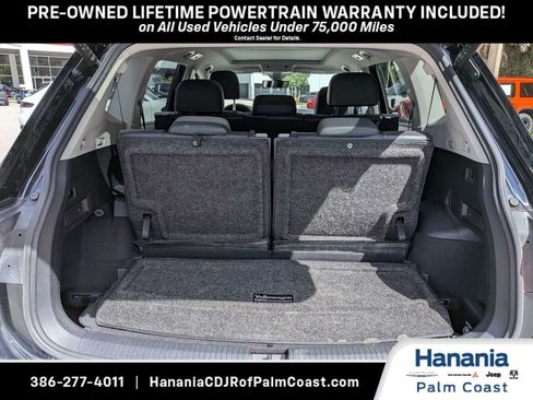 Used 2022 Volkswagen Tiguan SE FWD image 12