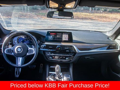 Used 2019 BMW 530i 530i w/ M Sport Package image 15