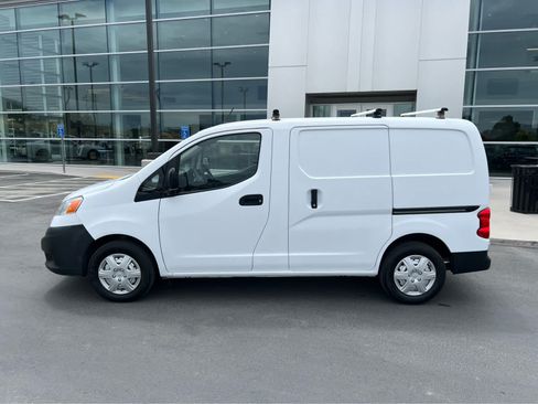 Used 2017 Nissan NV200 S w/ Cruise Control Package FWD image 12