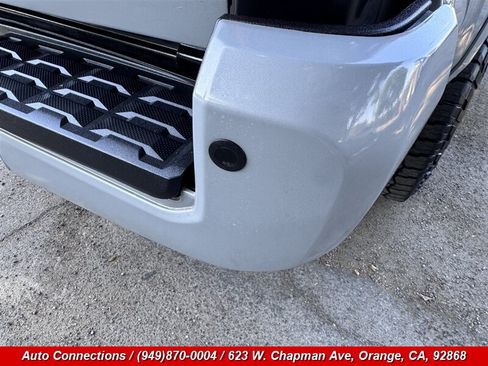 Used 2019 Toyota Tacoma TRD Sport w/ Technology Package RWD image 30